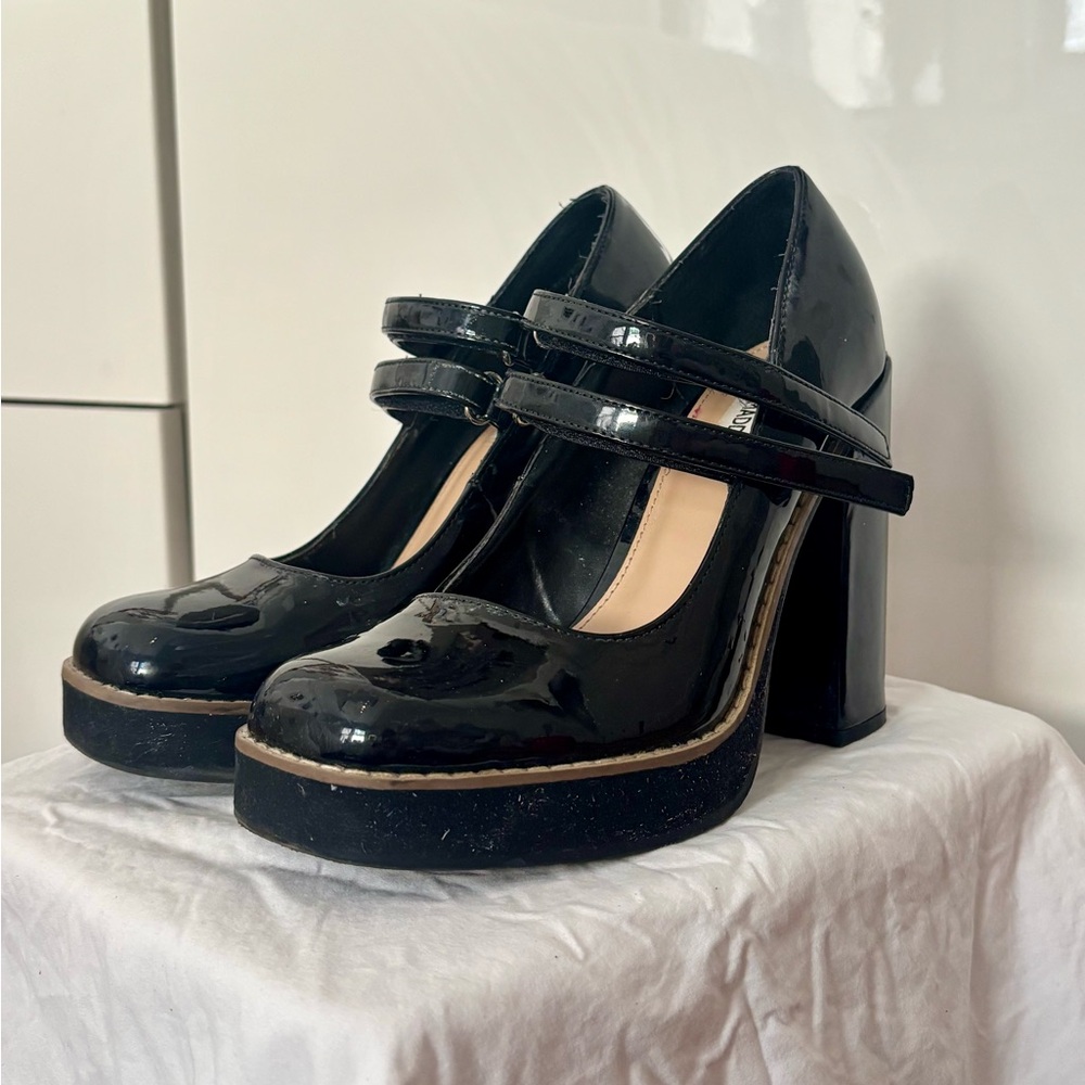 Steve Madden Black Patent Leather Double Strap Mary Jane Heels